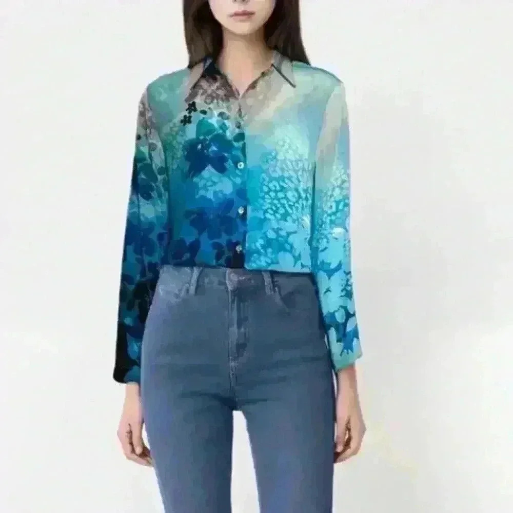 Soft Surroundings Blue Watercolor Floral Pribt Silk Blouse Size Small